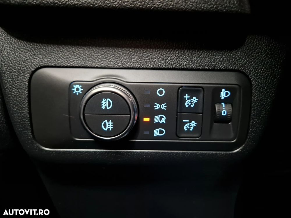 Ford Kuga 1.5 EcoBlue Aut. TITANIUM - 20