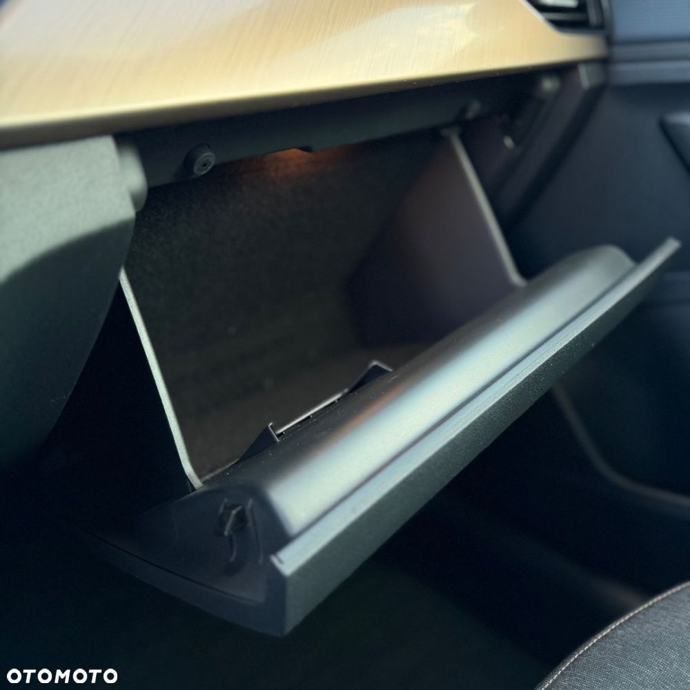 Skoda Kamiq 1.5 TSI Drive - 38