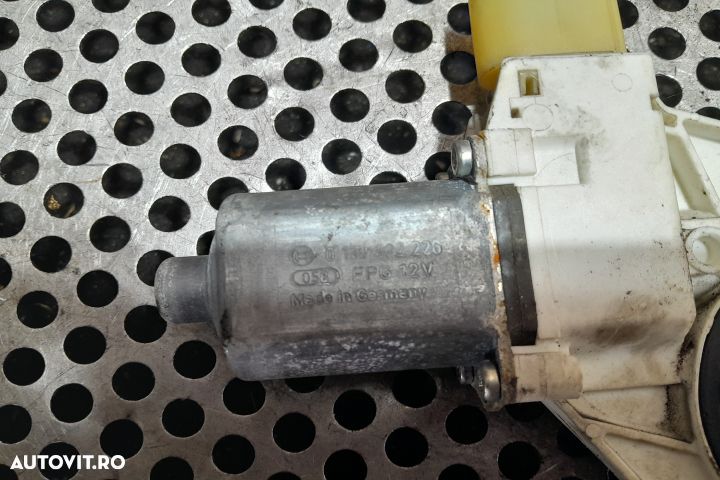 Motoras macara geam fata stanga 0130822226 0130822226 BMW Seria 1 E87 - 3