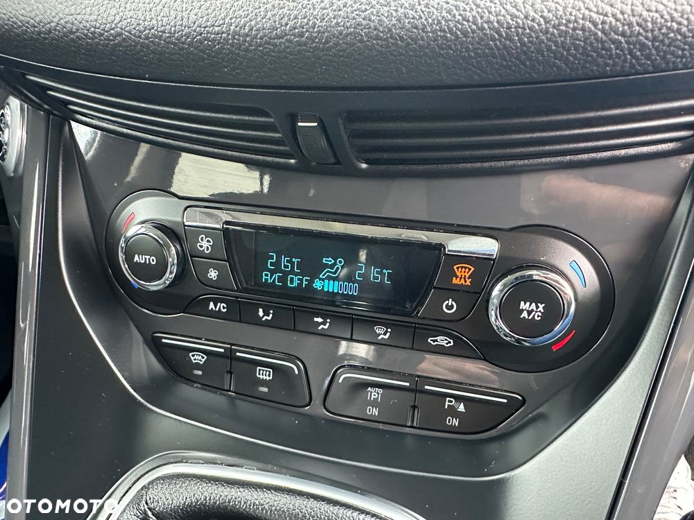 Ford Kuga 2.0 TDCi 4x4 Titanium - 23