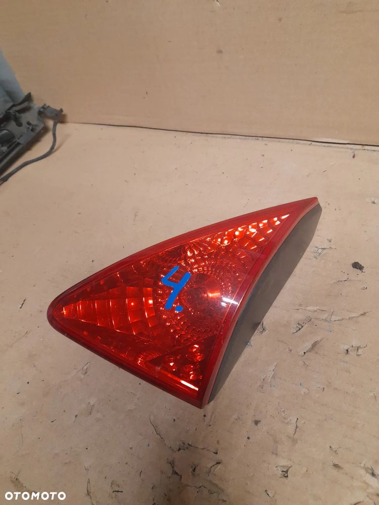 Peugeot 3008 I LAMPA KLAPY PRAWA TYŁ 9683460980 - 1
