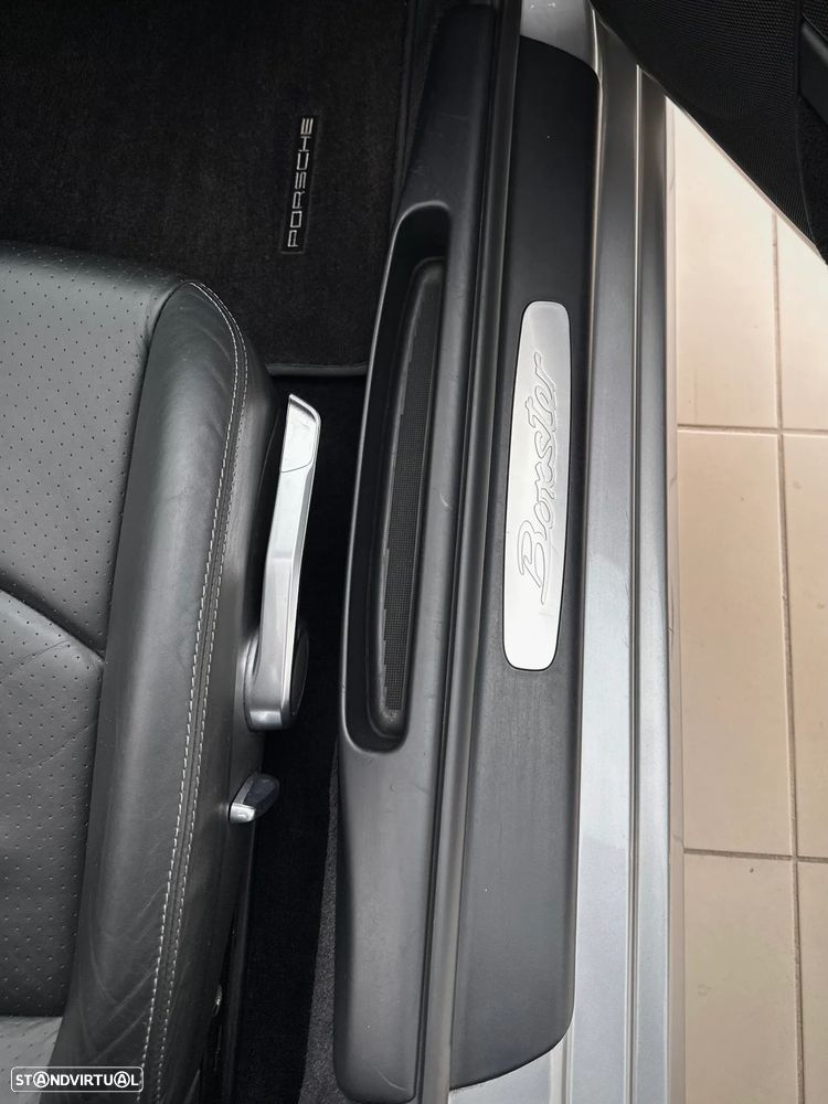 Porsche Boxster 2.7 - 12