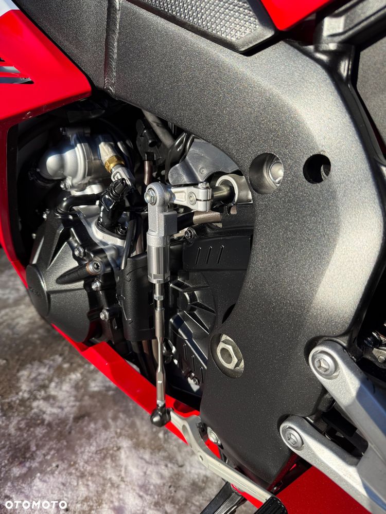 Honda CBR - 22