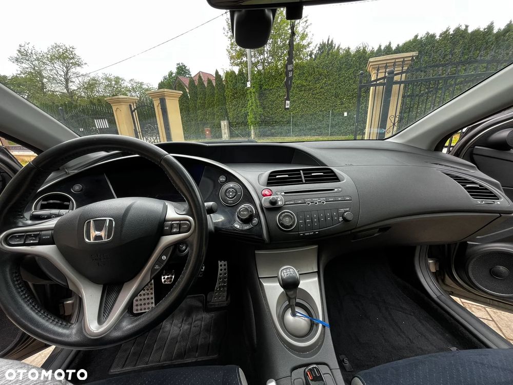 Honda Civic - 10
