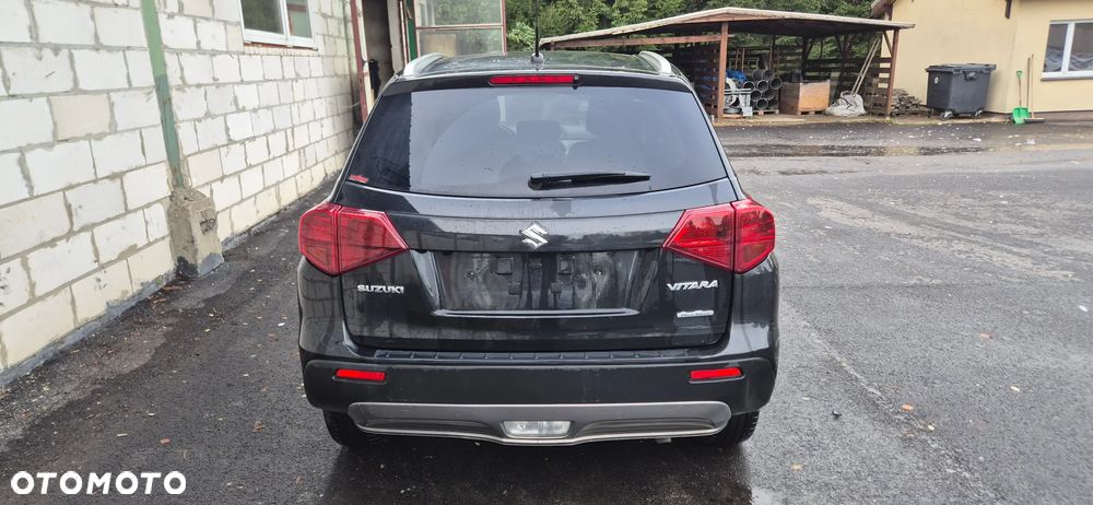 Suzuki Vitara 1.0 Boosterjet Premium 4WD - 8