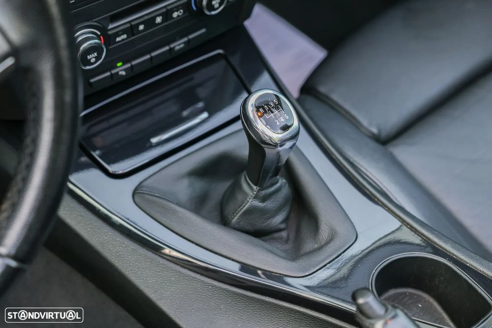 BMW 320 d Cabrio - 15