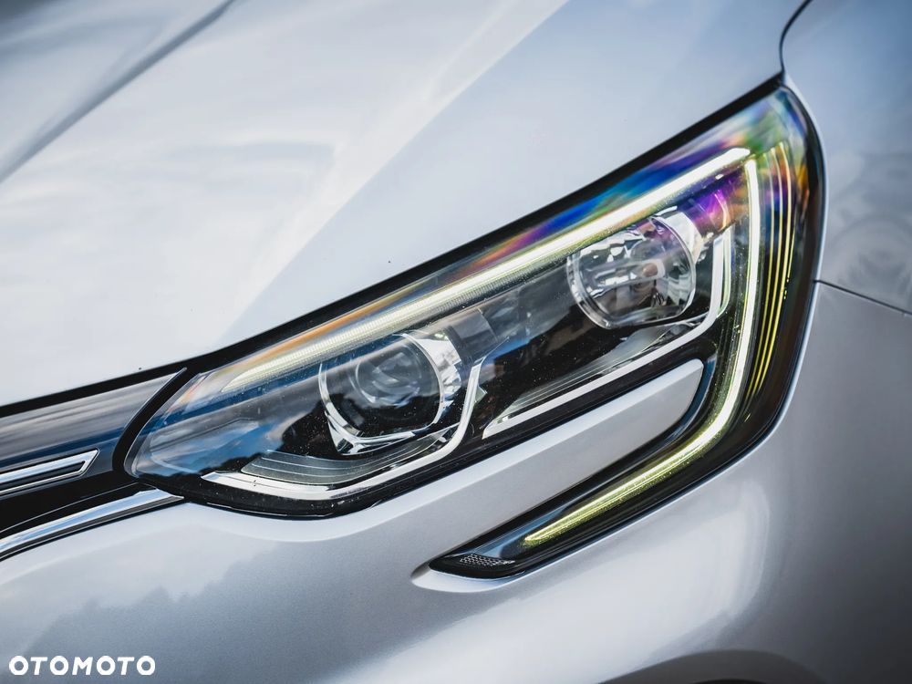 Renault Megane 1.5 Blue dCi Limited - 5