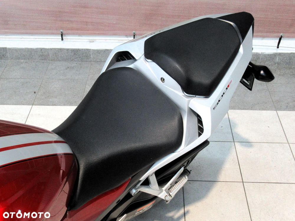 Honda CB - 21