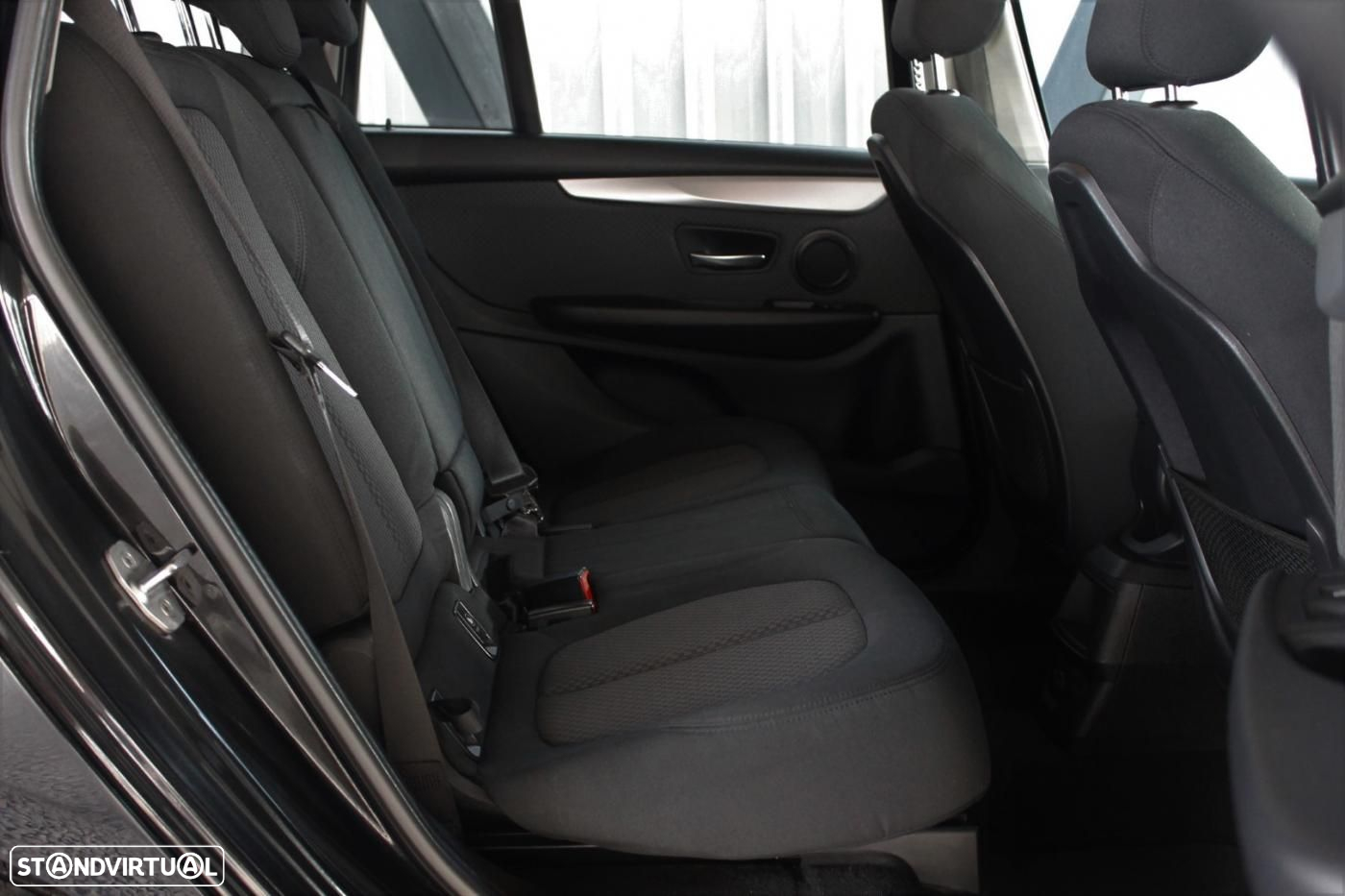BMW 216 Gran Tourer d Advantage Auto - 12