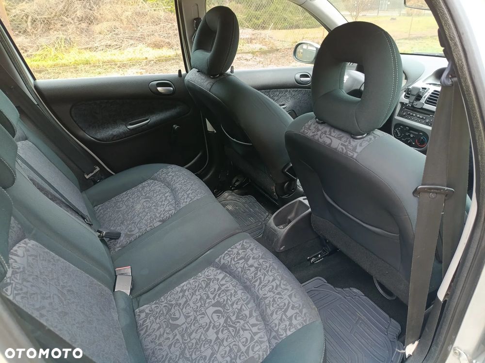 Peugeot 206 SW HDi 90 Quiksilver - 11