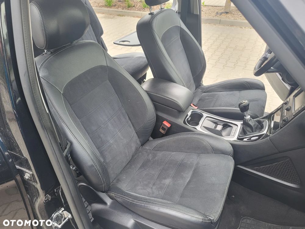Ford S-Max 2.0 T Titanium - 17
