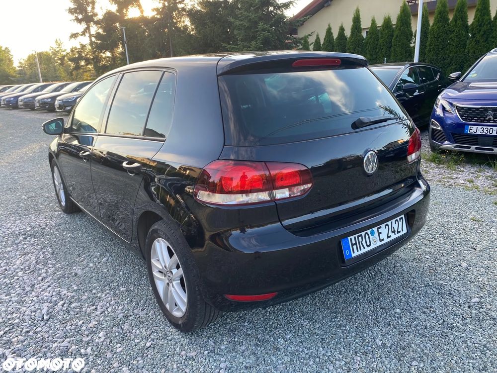 Volkswagen Golf 1.6 Highline - 34