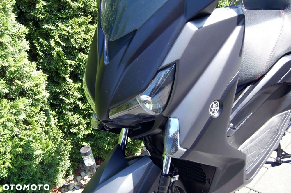Yamaha X-max - 8