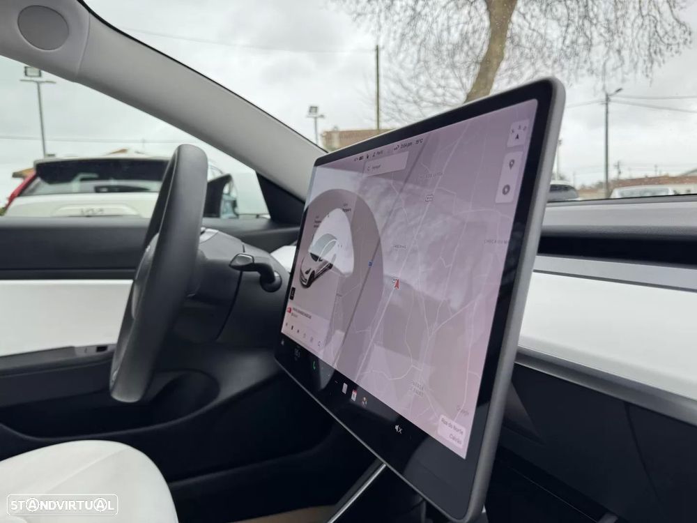 Tesla Model 3 Tração Traseira - 30