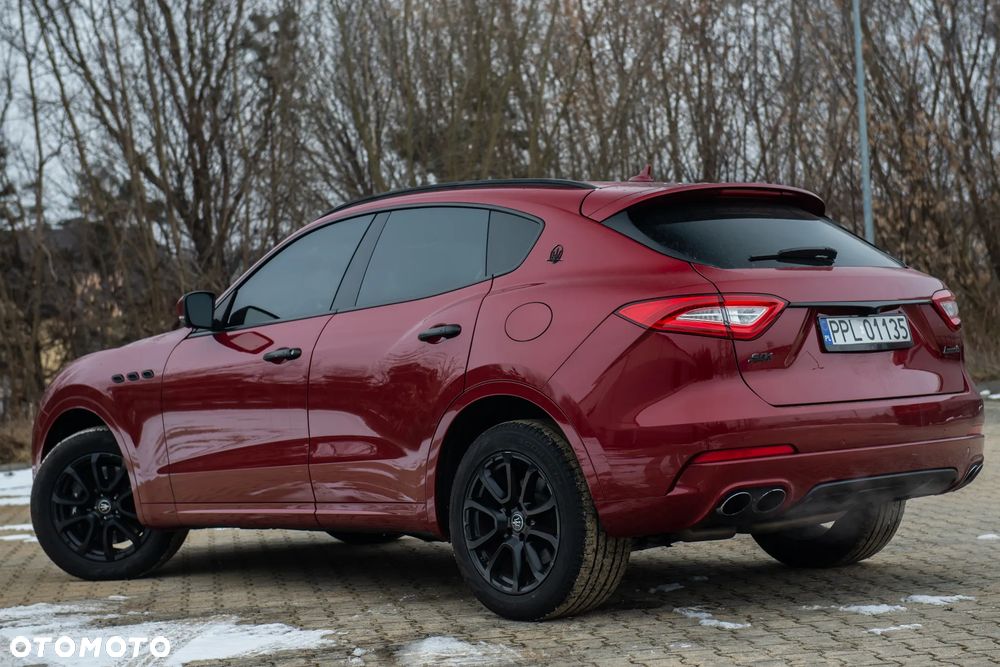 Maserati Levante S Q4 GranLusso - 8