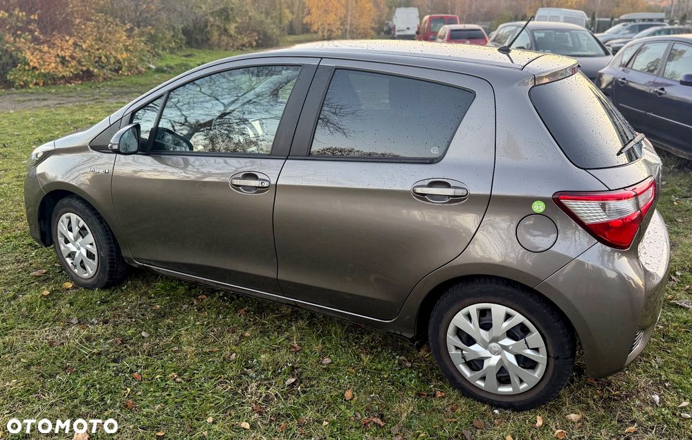 Toyota Yaris Hybrid 1.5 VVT-i Life - 4