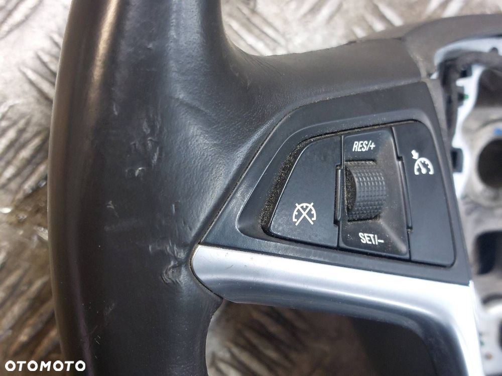 KIEROWNICA OPEL INSIGNIA A 13306885 ID: 236825 - 2