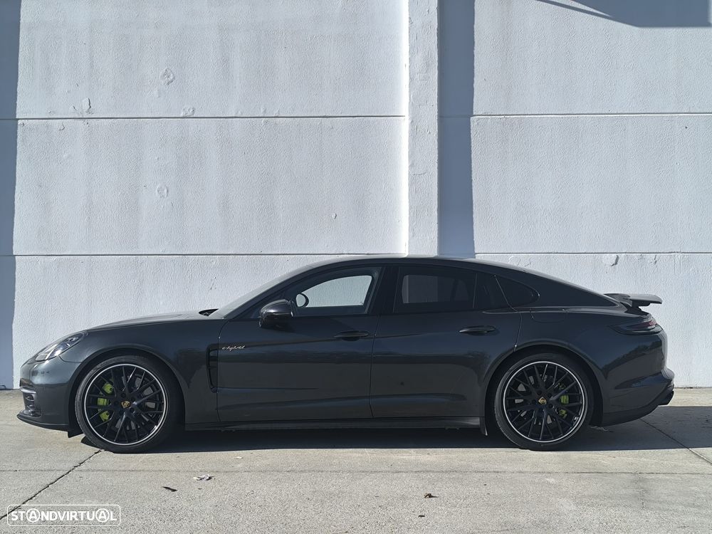 Porsche Panamera 4 E-Hybrid Executive - 3