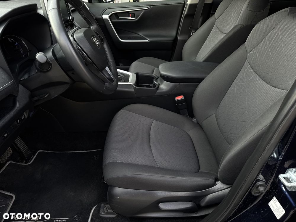 Toyota RAV4 - 13