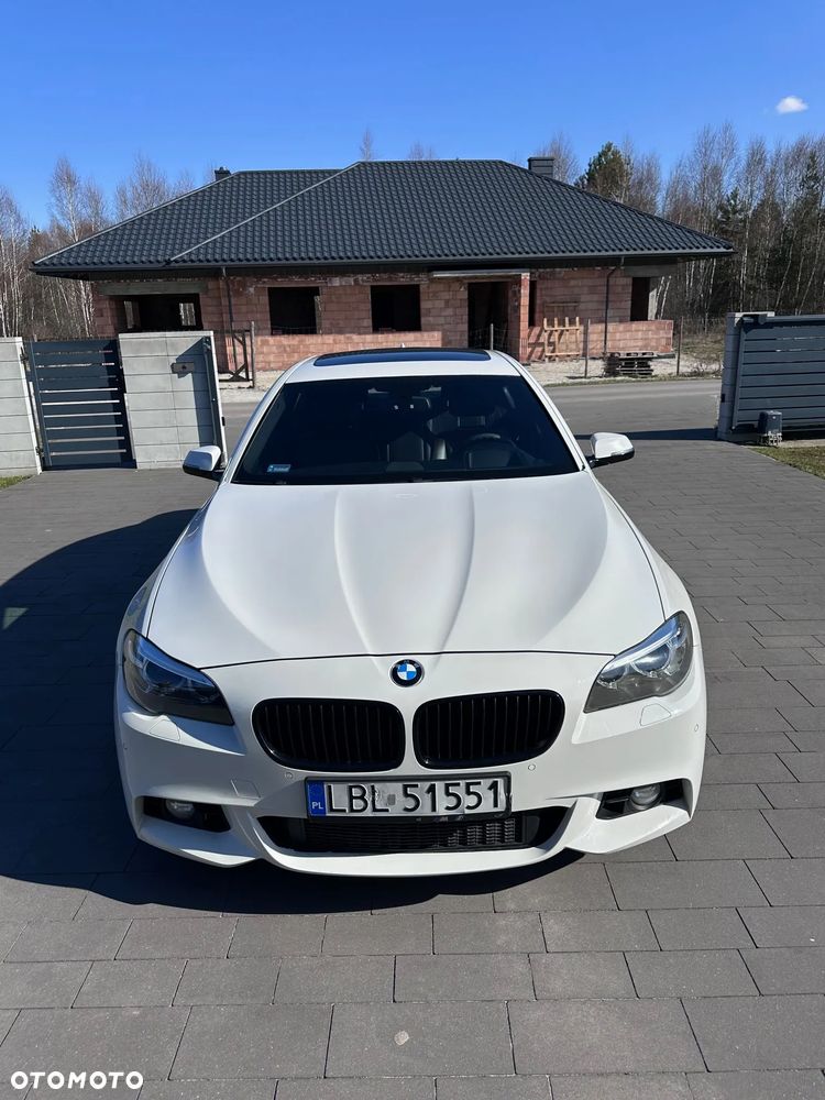 BMW Seria 5 528i xDrive Sport-Aut - 9