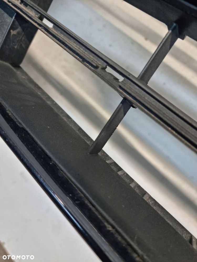 VW PASSAT 3G0 B8 LIFT Zderzak przód przedni GRILL - 4
