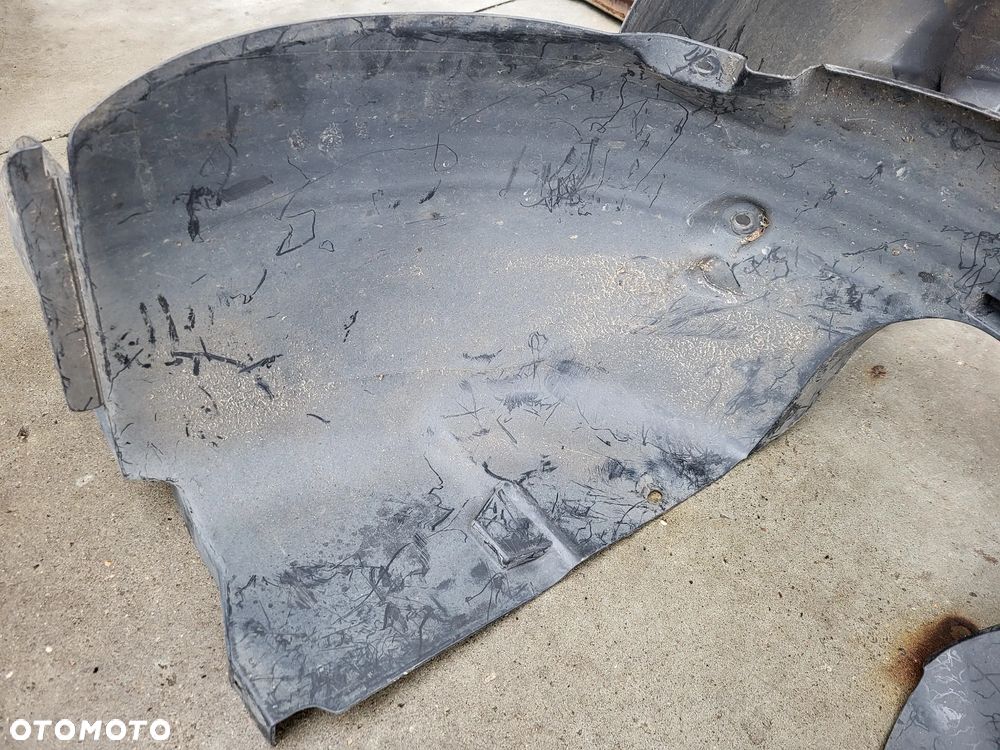 Nadkole lewe przednie Peugeot 208 - 3