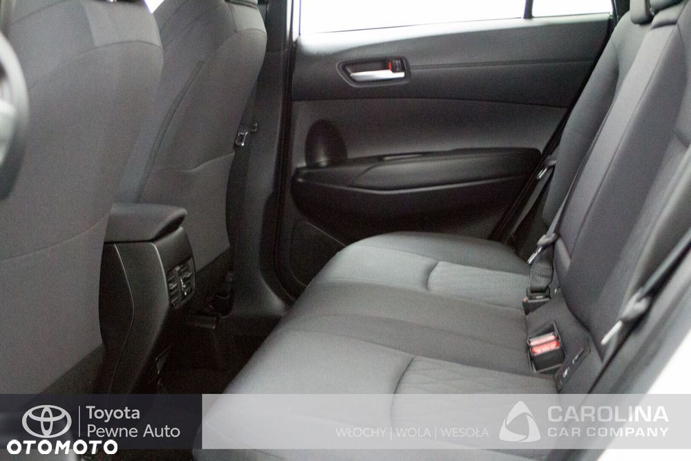 Toyota Corolla Cross - 16