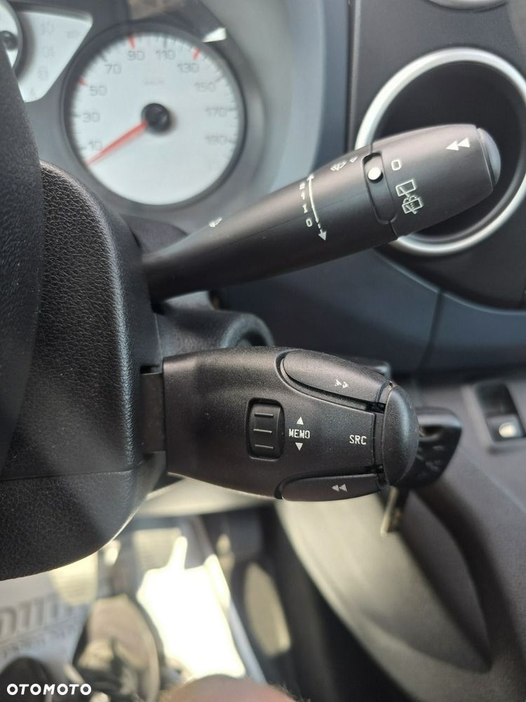Peugeot Partner - 25