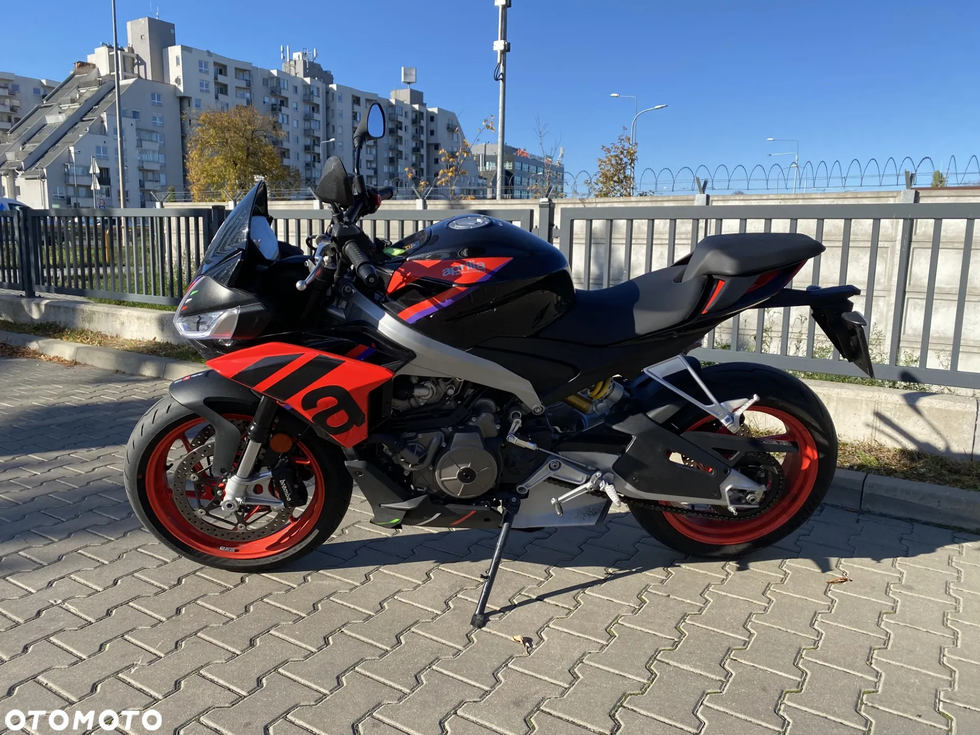 Aprilia Tuono - 2