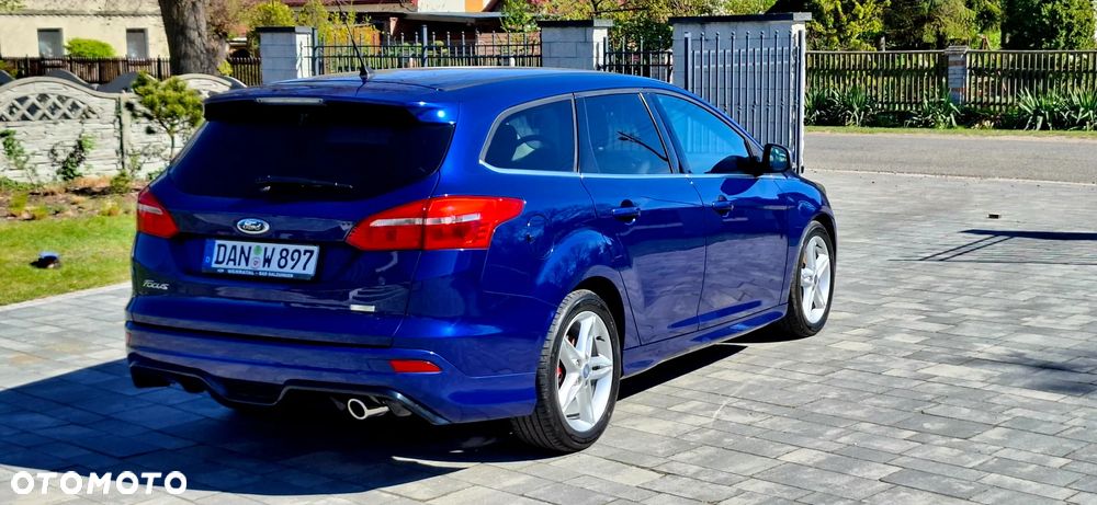 Ford Focus 1.5 EcoBoost STart-Stopp-System ST-LINE - 16