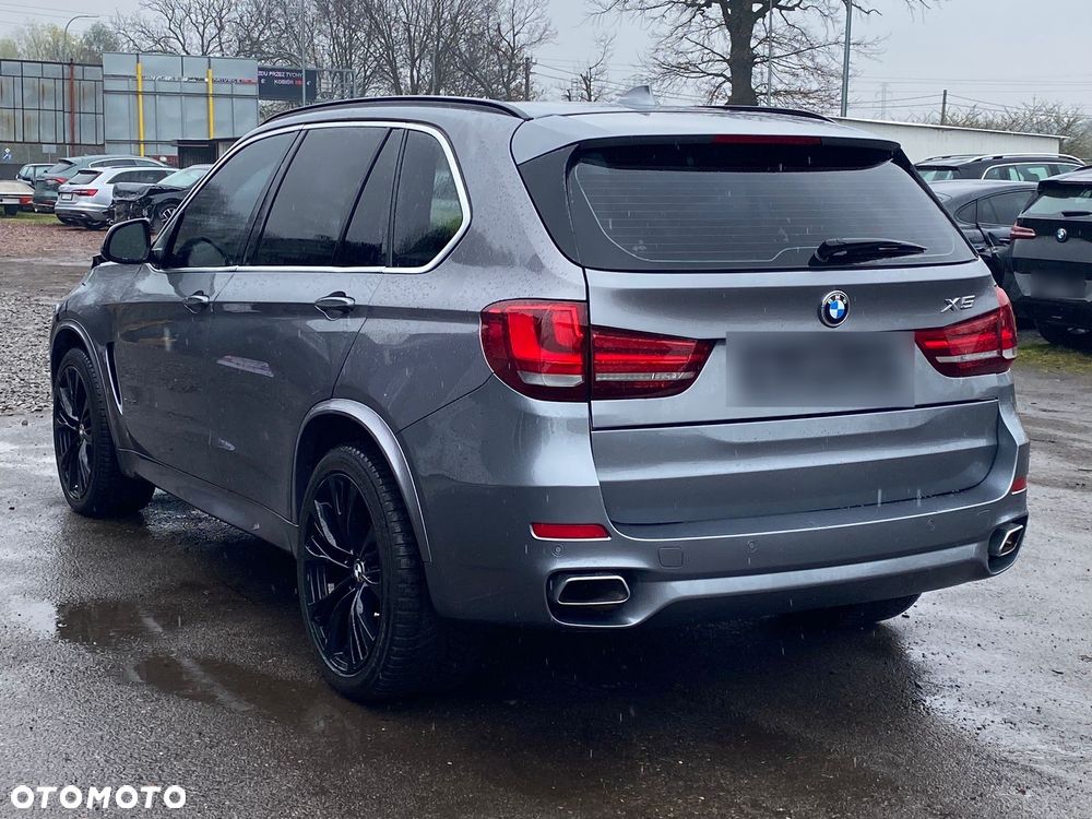 BMW X5 xDrive50i Sport-Aut - 1