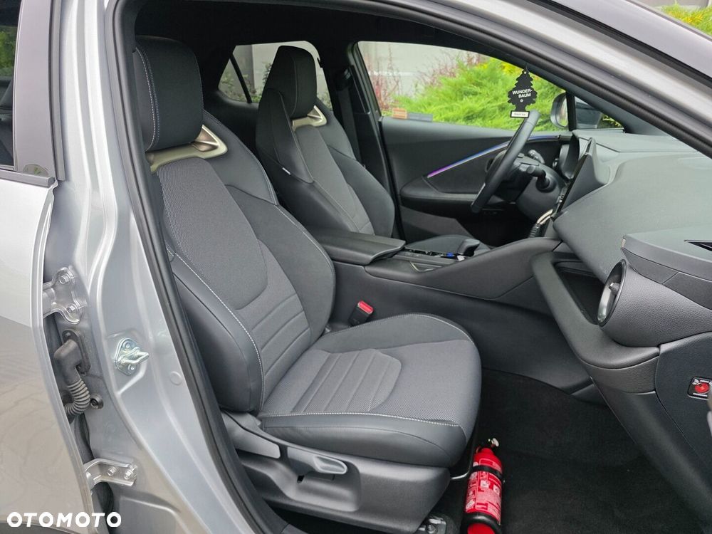 Toyota C-HR 2025