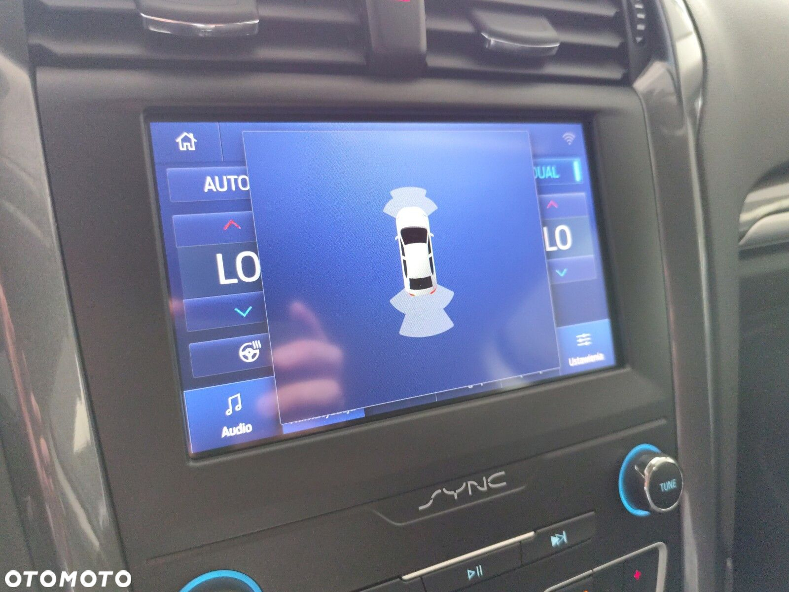 Ford Mondeo - 28
