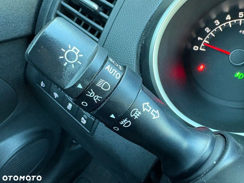 Kia Venga - 23