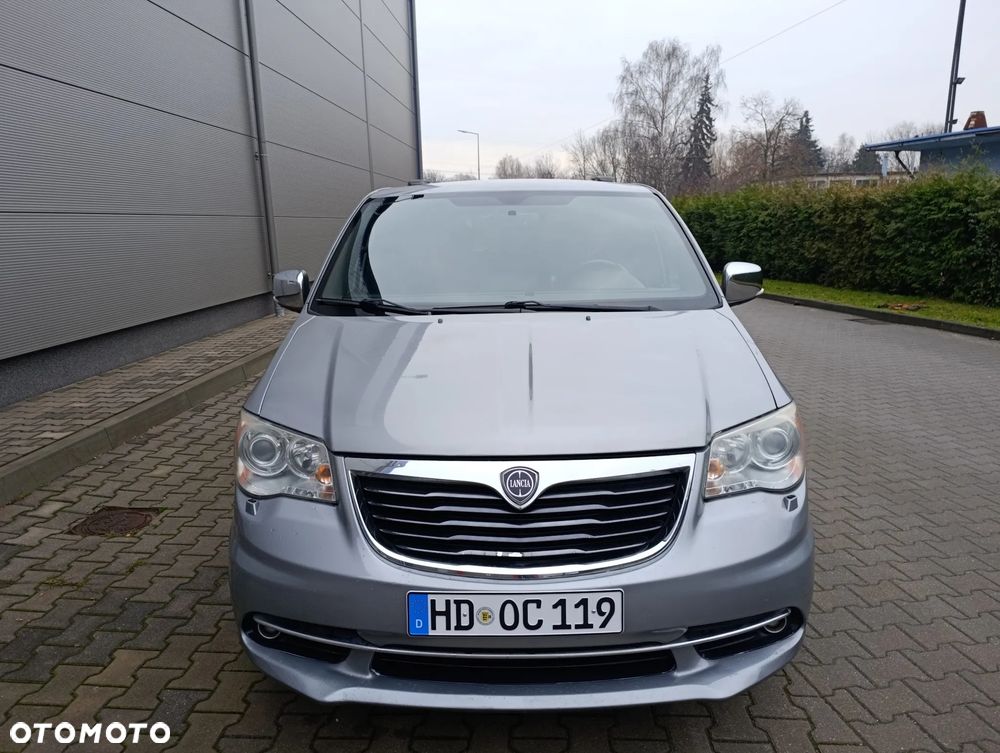 Lancia Voyager 2.8CRD S - 17