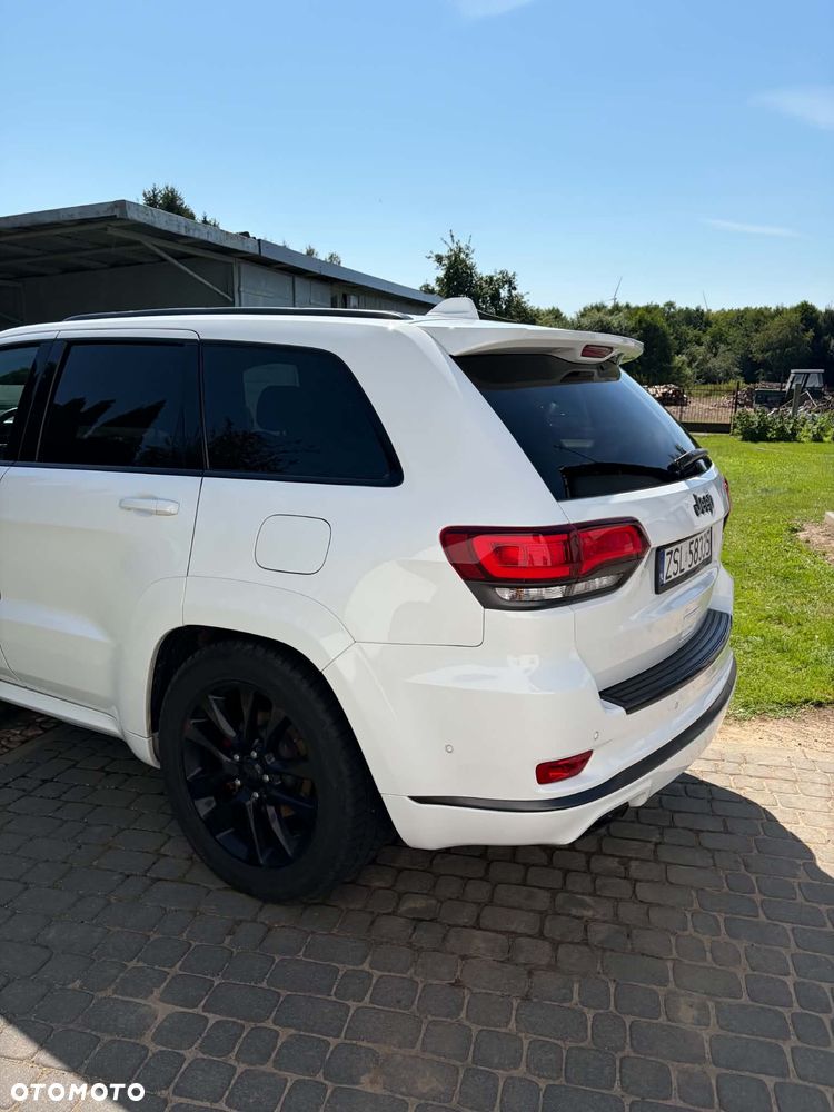 Jeep Grand Cherokee - 9