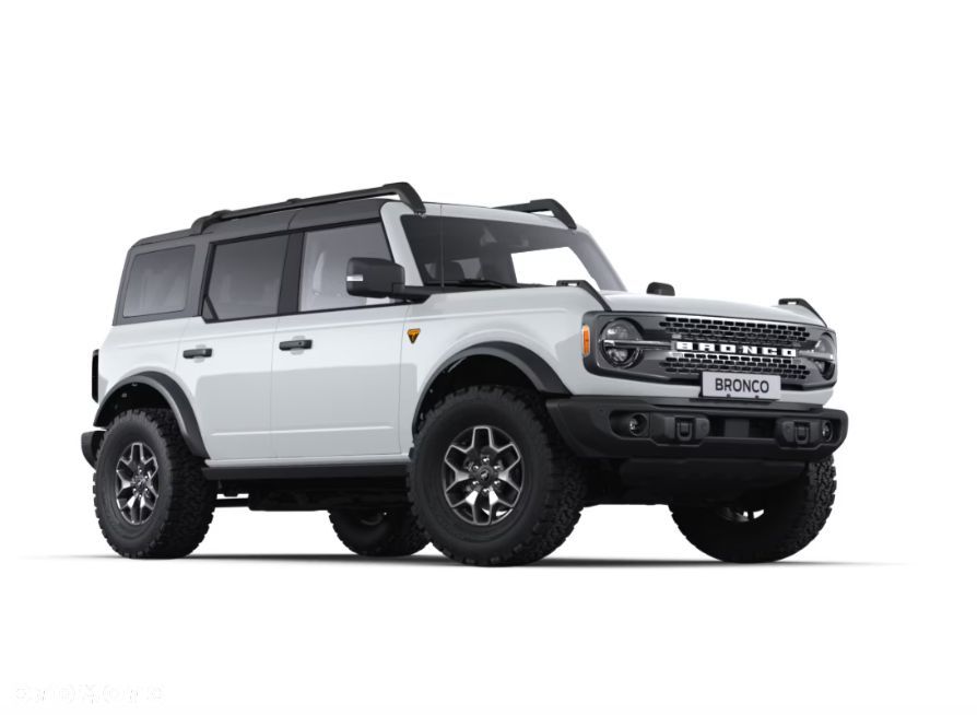Ford Bronco - 3