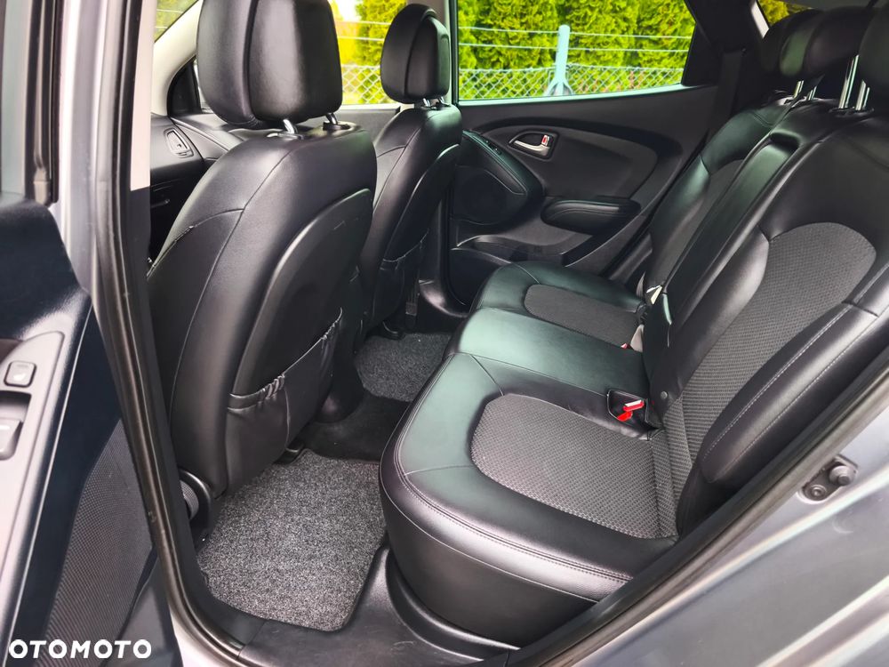 Hyundai ix35 2.0 2WD Style - 17