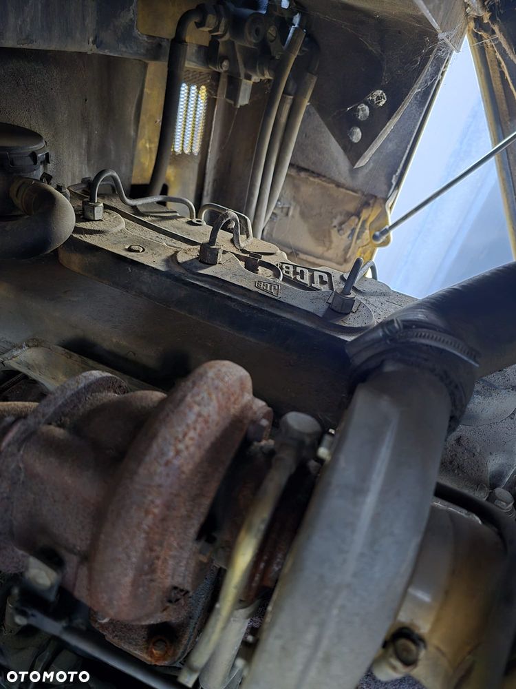JCB NC10 - 10