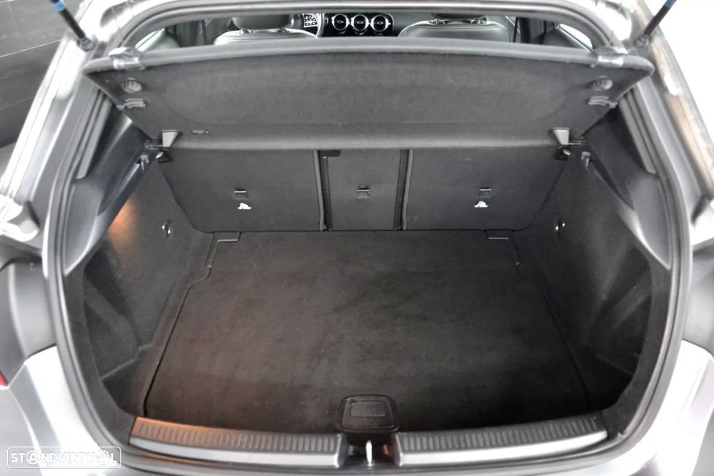 Mercedes-Benz A 180 d Progressive Aut. - 28