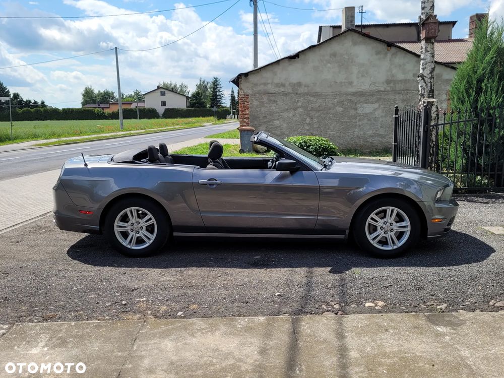 Ford Mustang 3.7 V6 - 5