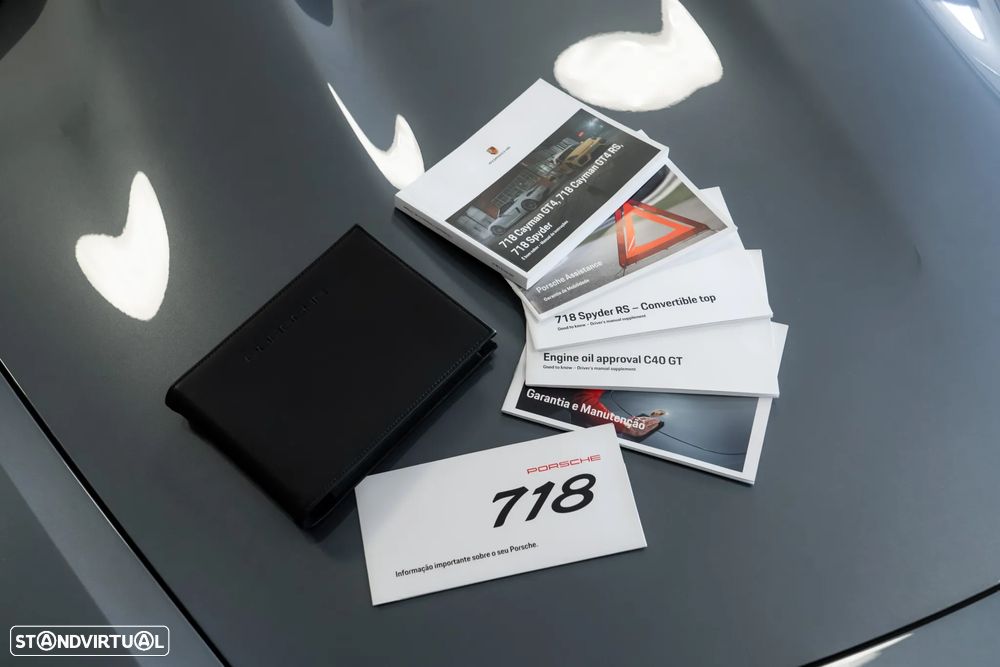 Porsche 718 Spyder RS - 34