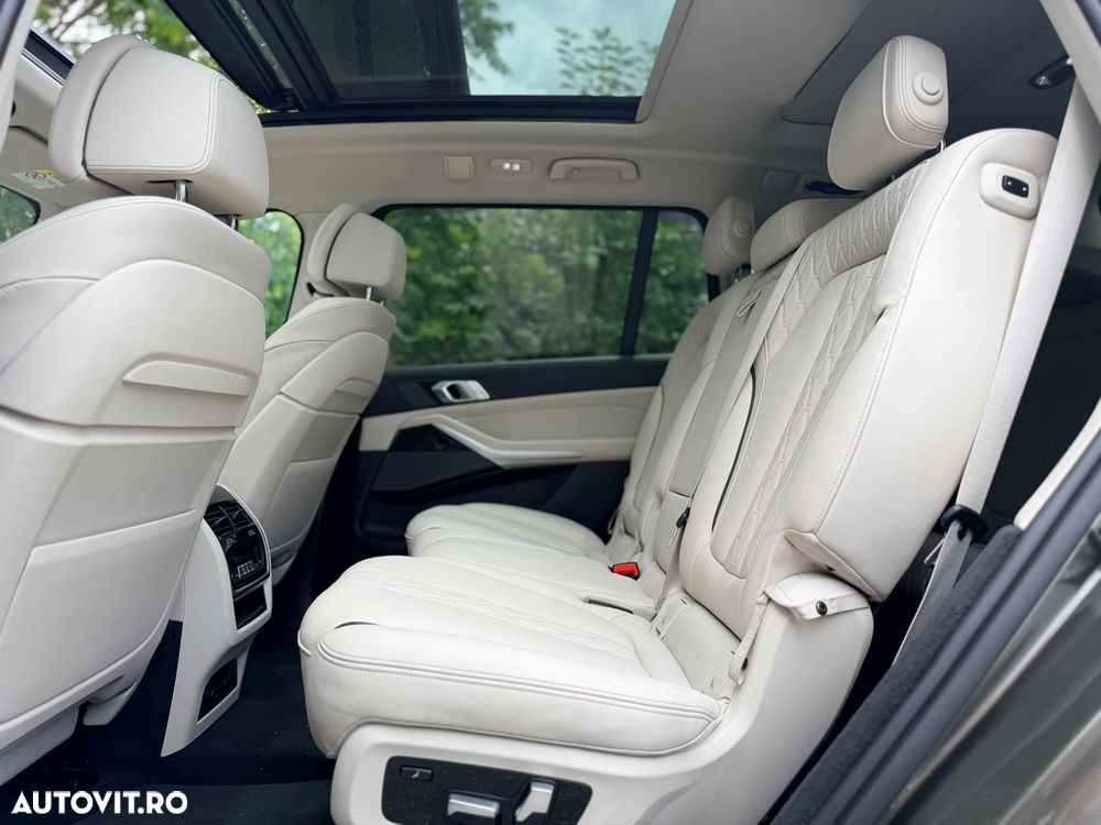 BMW X7 xDrive40i MHEV - 10
