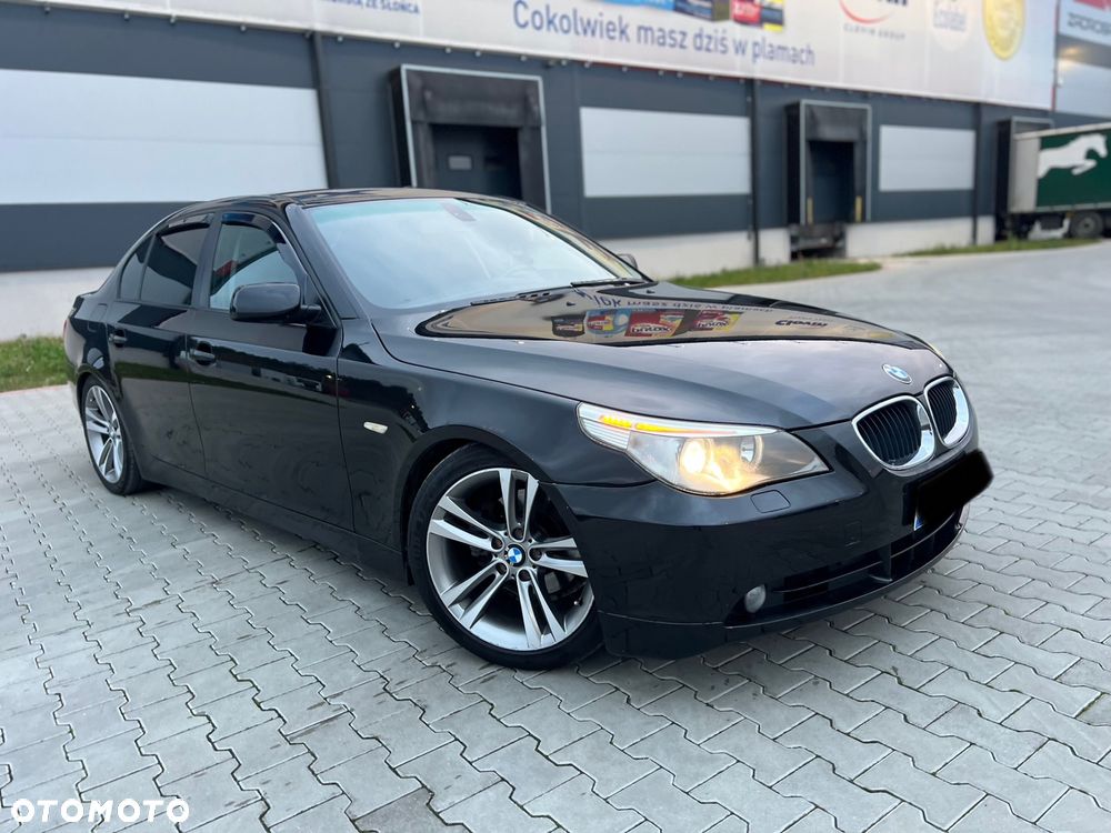 BMW Seria 5 525i - 1