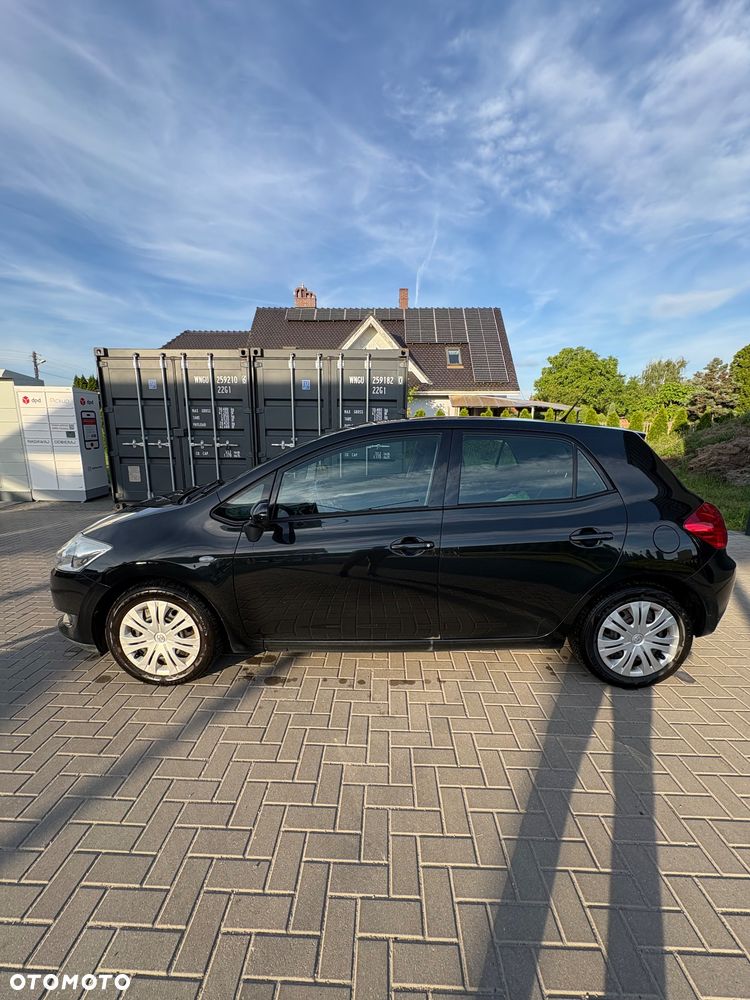 Toyota Auris 1.4 VVT-i - 11