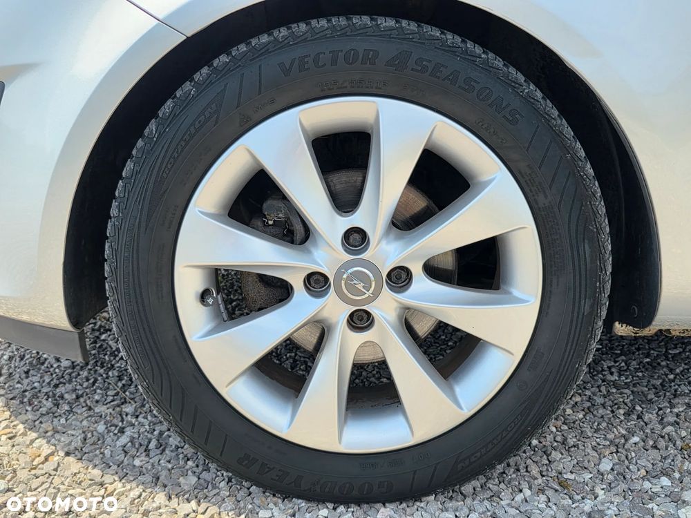 Opel Corsa 1.4 16V 150 Jahre - 30