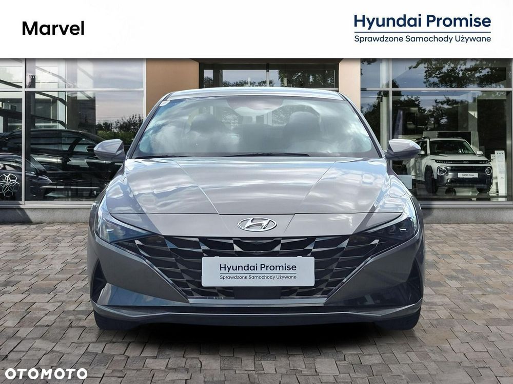 Hyundai Elantra 1.6 Smart CVT - 9