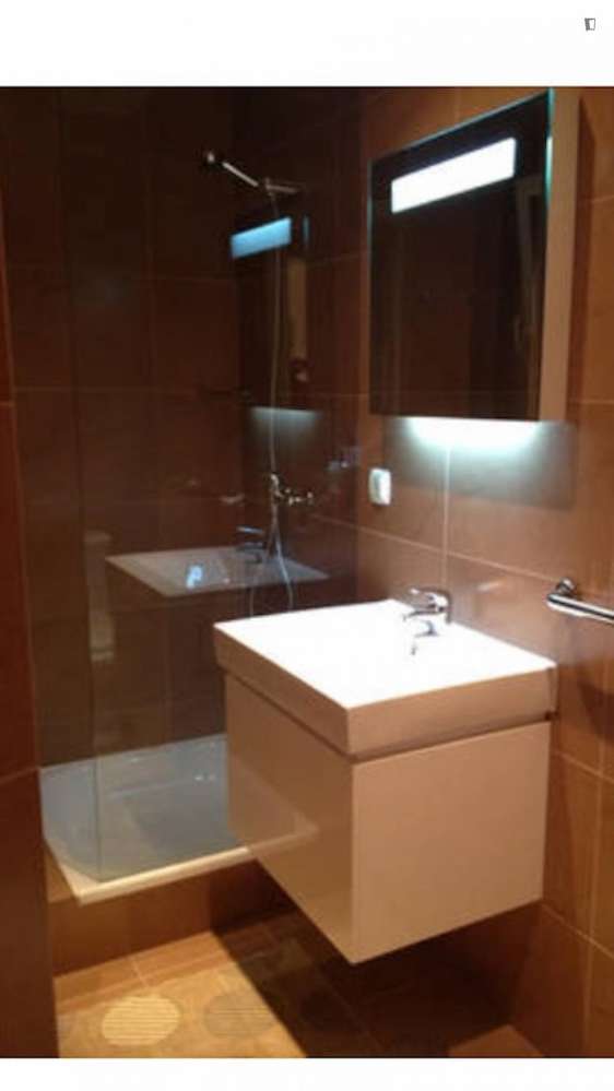 Apartamento com 2 quartos - localizado em Campolide Lisbon - Grande imagem: 2/12