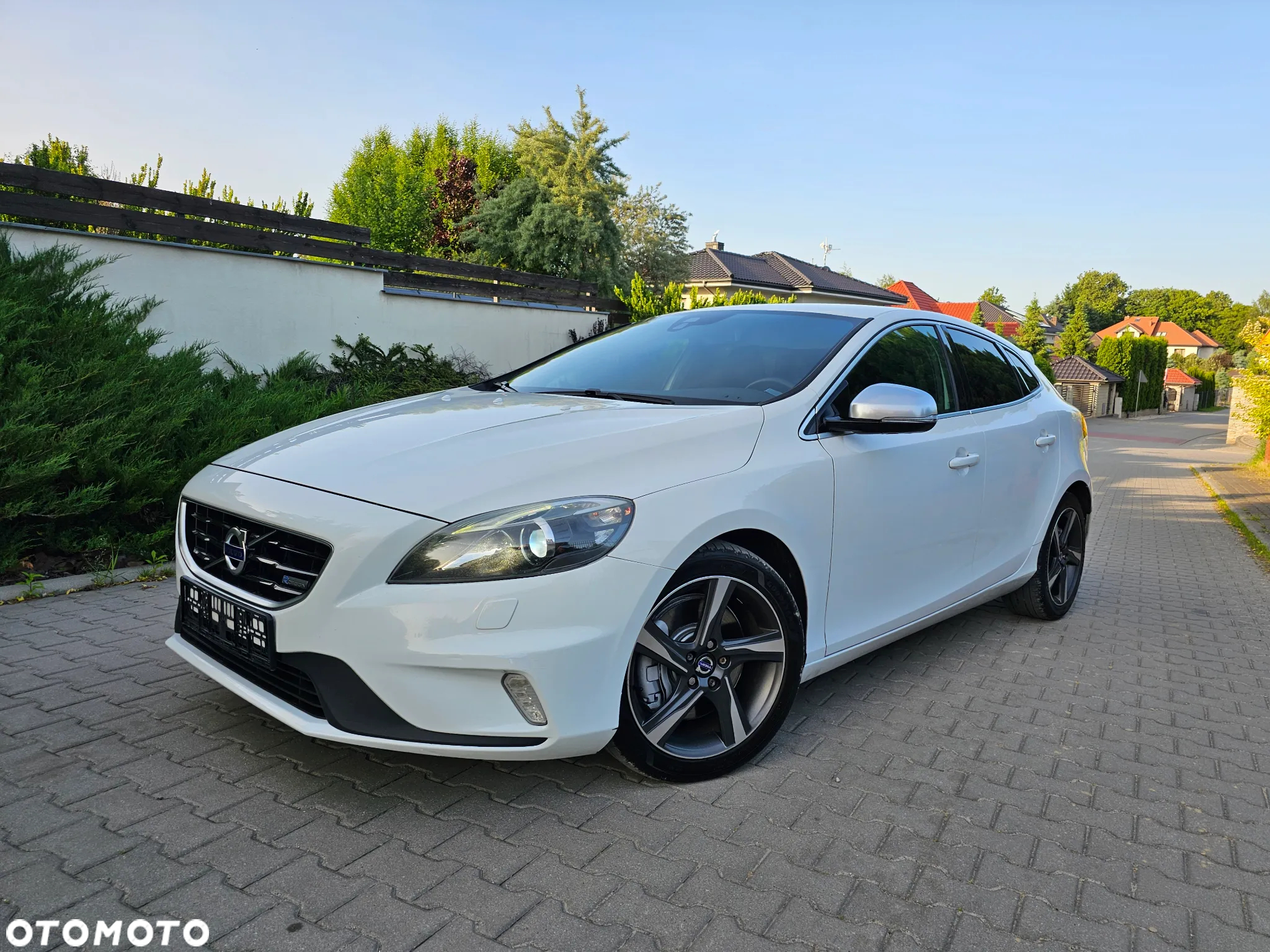 Volvo V40 D3 RDesign - 2