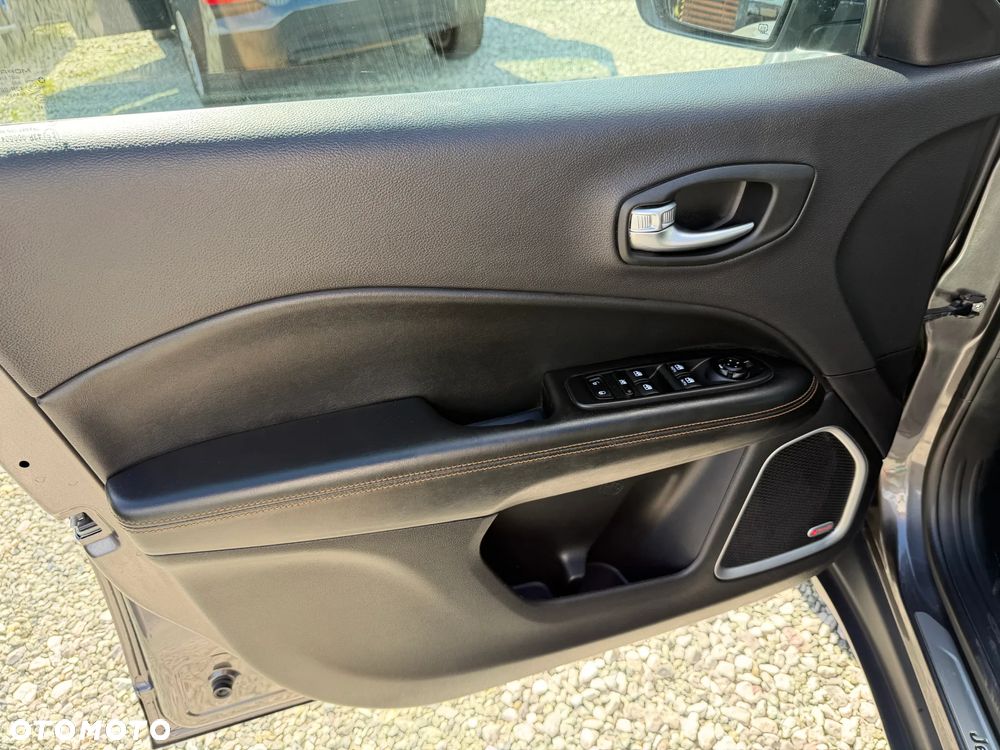 Jeep Compass 1.4 MultiAir Limited - 30